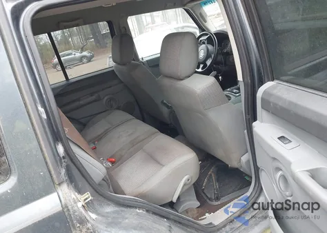 2007 Jeep Commander Sport из США, поврежденный, VIN 1J8HG48P97C611590